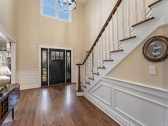 4th image of 33 Wynmor Road