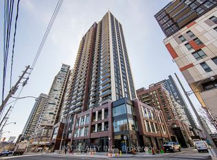 130 River St #809, Toronto, ON M5A 0R8