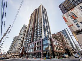 130 River St