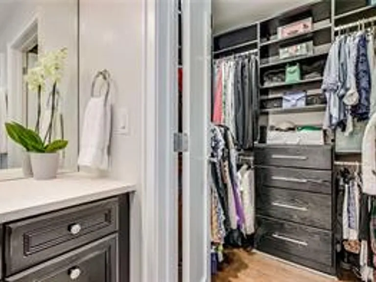 3325 Piedmont Rd NE #2205 — Photo 35