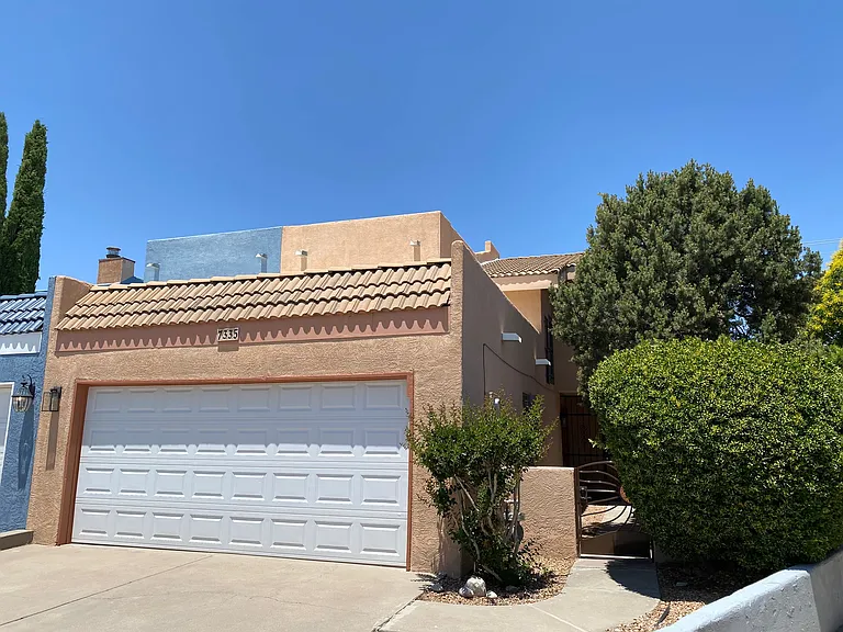 7335 Prairie Rd NE — Photo 2