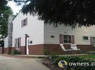 9311 Cloverly Rd, Philadelphia, PA 19114