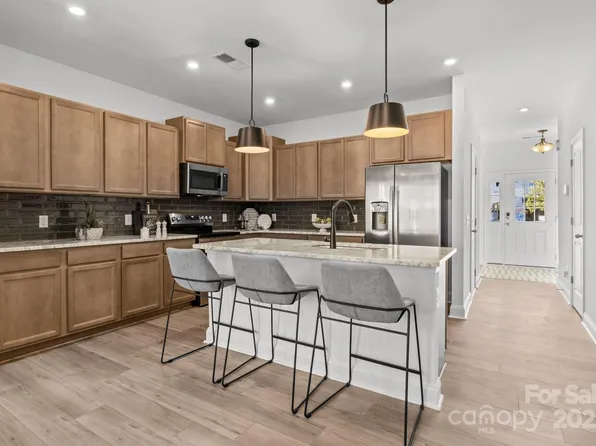 7712 Ethora Way #3, Charlotte, NC 28216