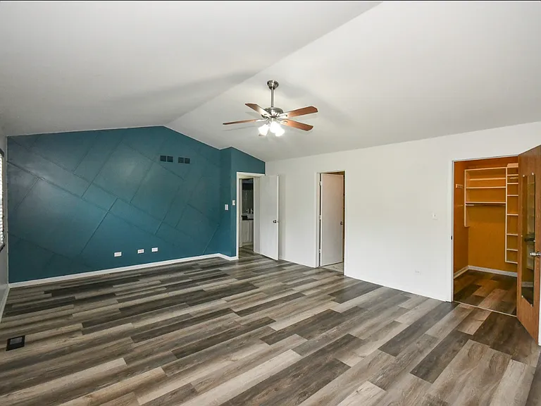 121 Cammeron Ct — Photo 19