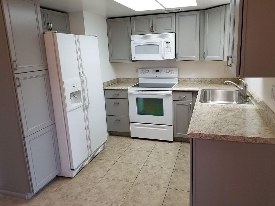 Double Door Refrigerator & Pantry!