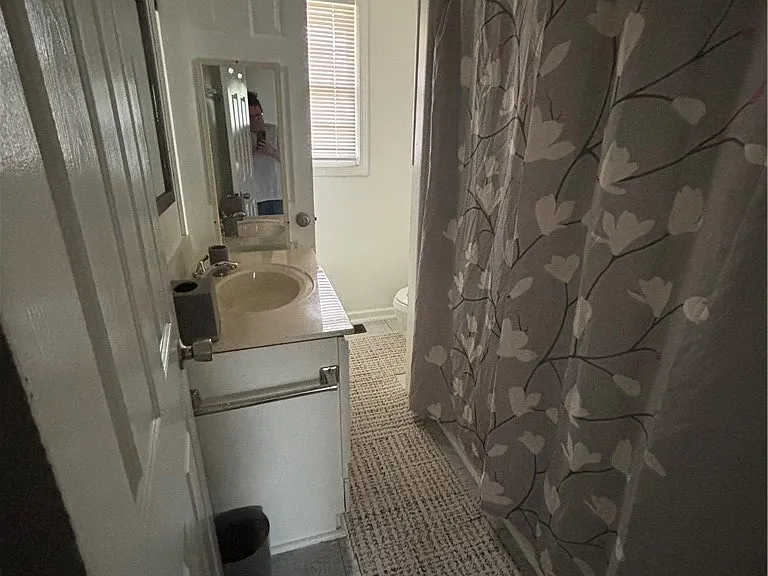 222 Vista Cir — Photo 1
