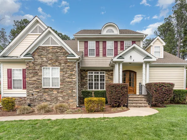 8704 Balbirnie Ct, Wake Forest, NC 27587