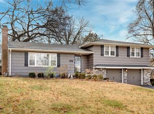 6817 W 65th Ter, Overland Park, KS 66202