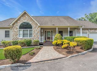 4111 W Hurley Pond Rd, Wall, NJ 07719