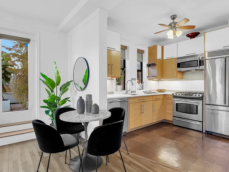 55 W 95th St #PHE — Photo 7