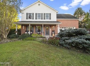 6614 Ruby June Ln, Corryton, TN 37721