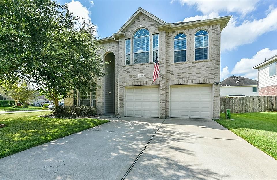 Lovely home ready for its new owner.