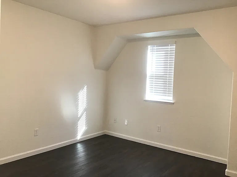 3976 Dominus Dr — Photo 26