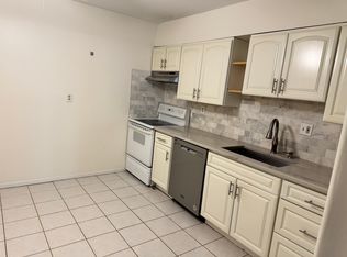 400 Glendale Rd #K-45, Havertown, PA 19083