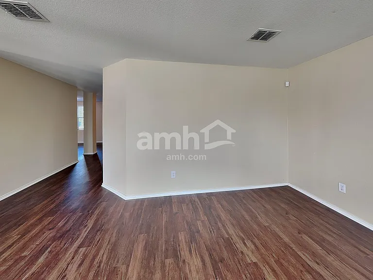 1021 Bumble Bee Dr — Photo 8