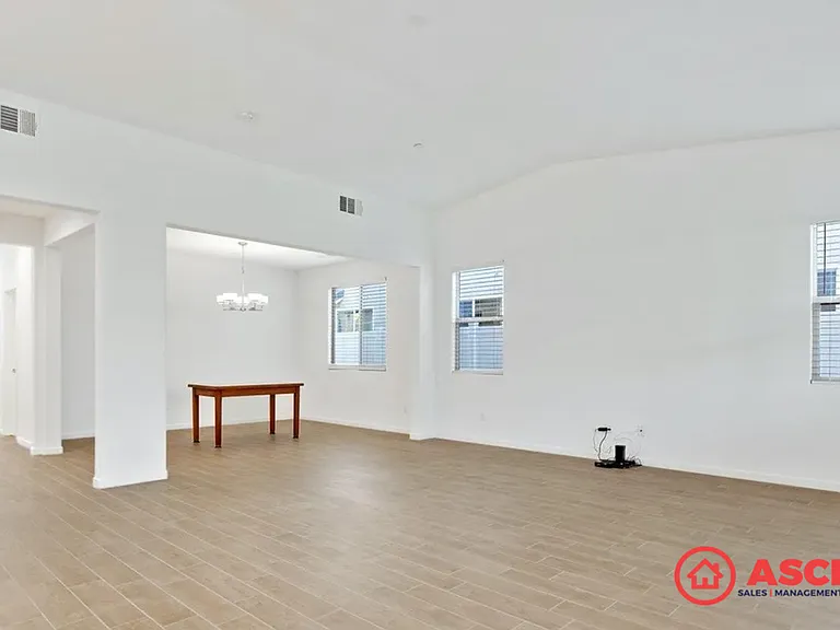 14202 Barbon Beck Ave — Photo 3