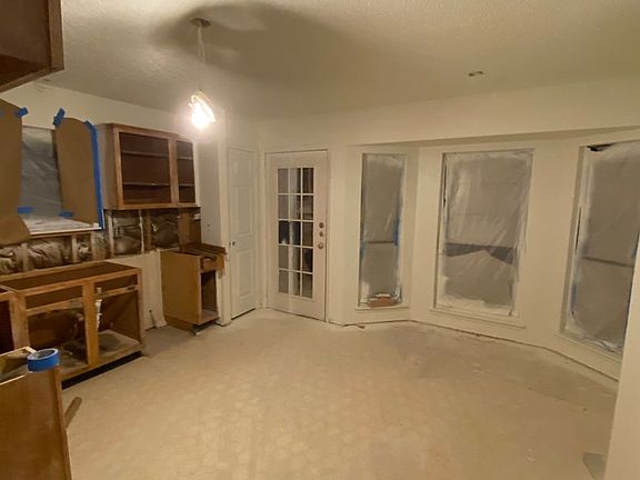 2nd image of 1821 Meadowbrook Dr