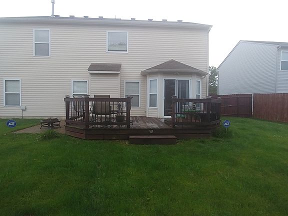 Deck and grill patio