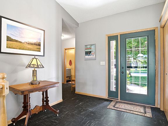 4th image of 8657 Jewel Ln S