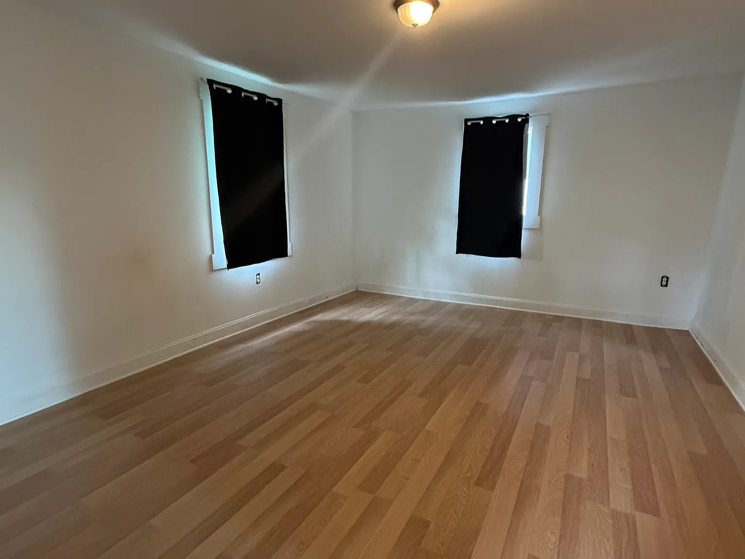 3 bed, 1356 sqft, $1,600 — Photo 4