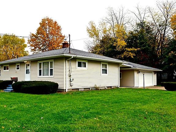 2nd image of 151 Donovan Ave