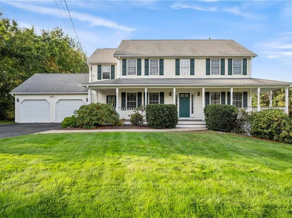 6 Brill Ln, Cumberland, RI 02864