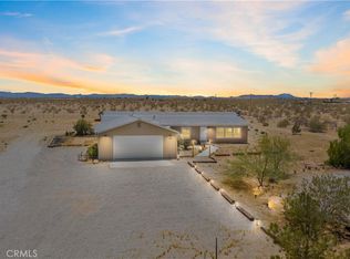 61375 Leslie Ln, Landers, CA 92285