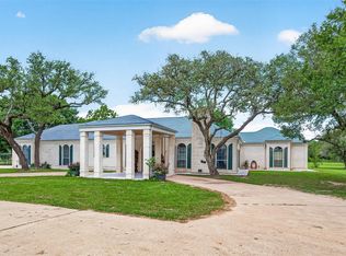 1218 Forest Oak Dr, Garwood, TX 77442