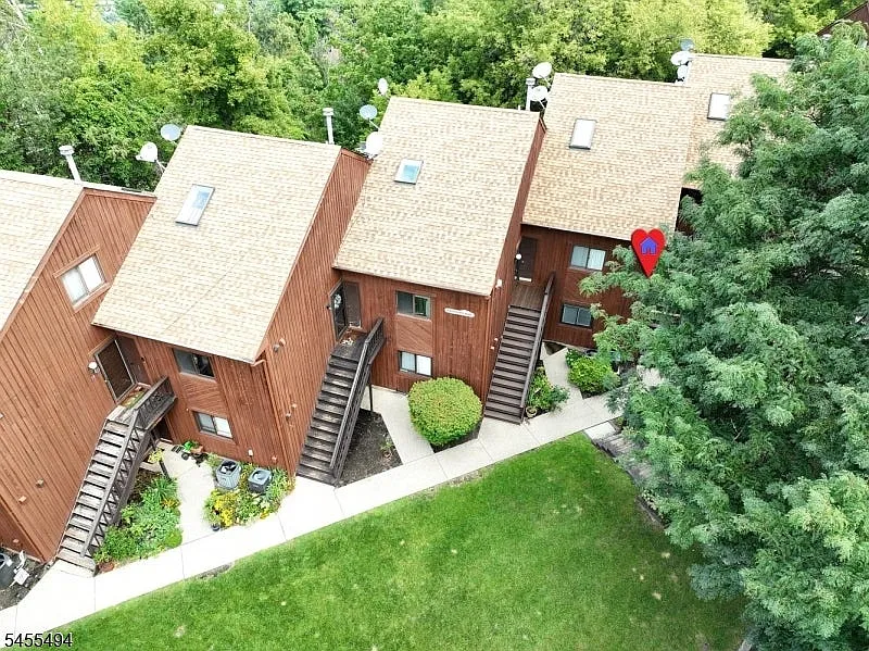 1 bed, $1,800 — Photo 4