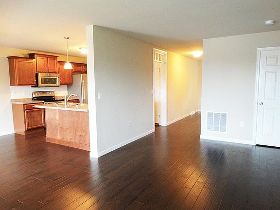Living, Dining & Kitchen