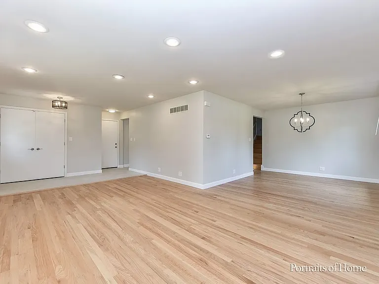 5S480 Campbell Dr — Photo 10
