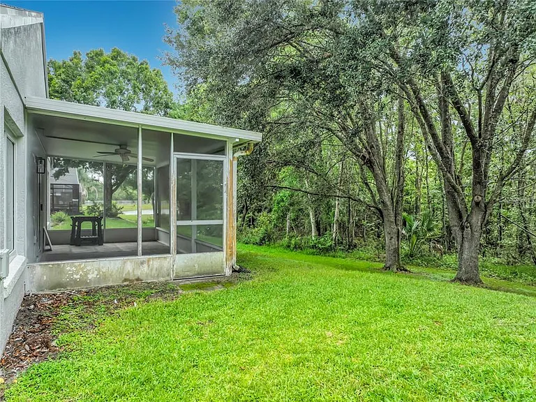 11148 Pinewood Cove Ln — Photo 62