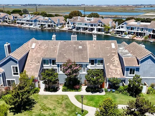 16101 Saint Croix Cir, Huntington Beach, CA 92649