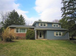 14 Cherryville Hollow Rd, Flemington, NJ 08822
