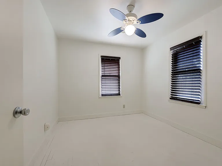 604 N Stewart Ave — Photo 20