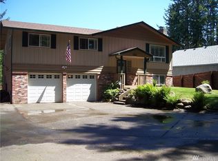 17509 Driftwood Dr E, Lake Tapps, WA 98391