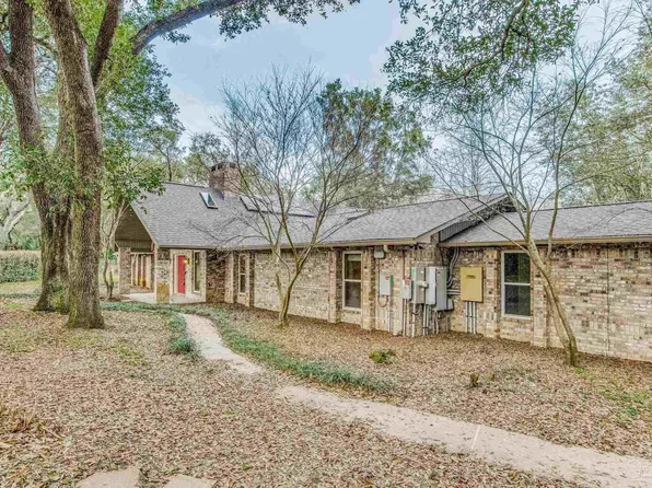 7440 Beulah Rd, Pensacola, FL 32526