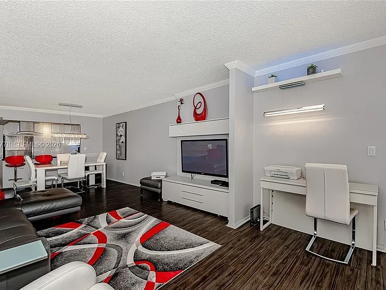 200 Leslie Dr #926 — Photo 5