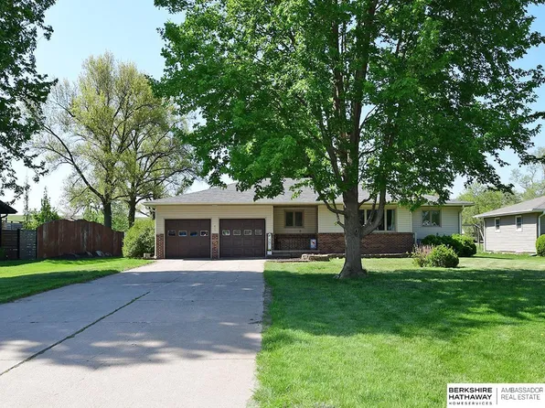 507 E Fulton St, Hooper, NE 68031