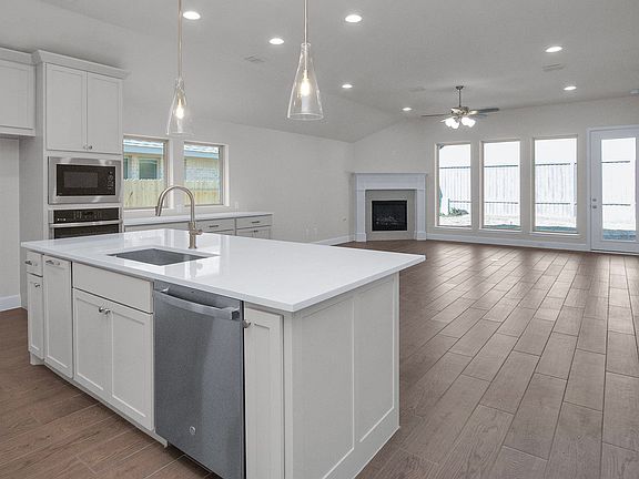 3rd image of 27414 Prairie Rush Dr