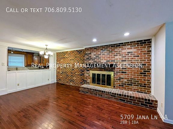 3rd image of 5709 Jana Ln #A
