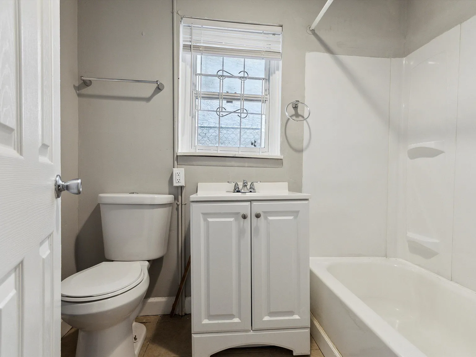 1707 N Gratz ST Unit 1 — Photo 2