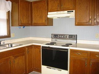 2nd image of 1802 Buckingham St