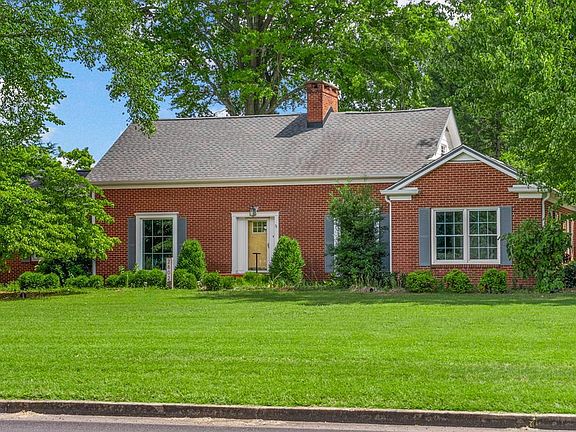 2nd image of 2802 Cox Mill Rd