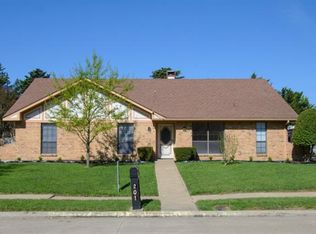 201 Timber Ridge Dr, Murphy, TX 75094