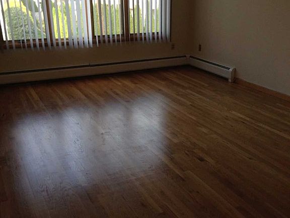 2nd image of 2417 Camner St #B