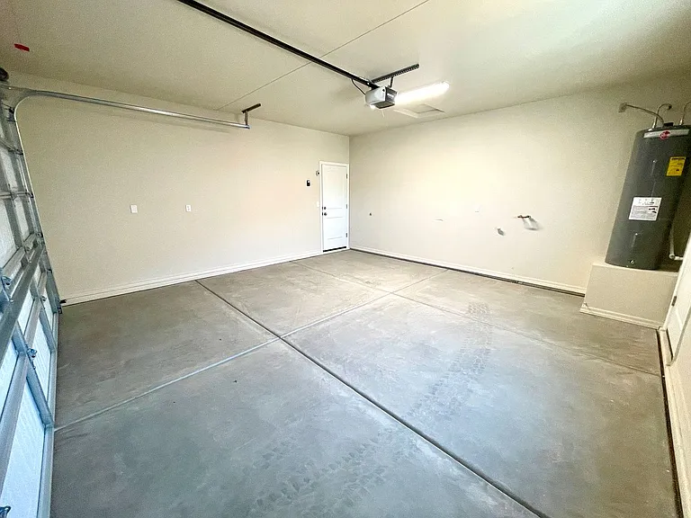 2478 Weatherwood Way — Photo 33