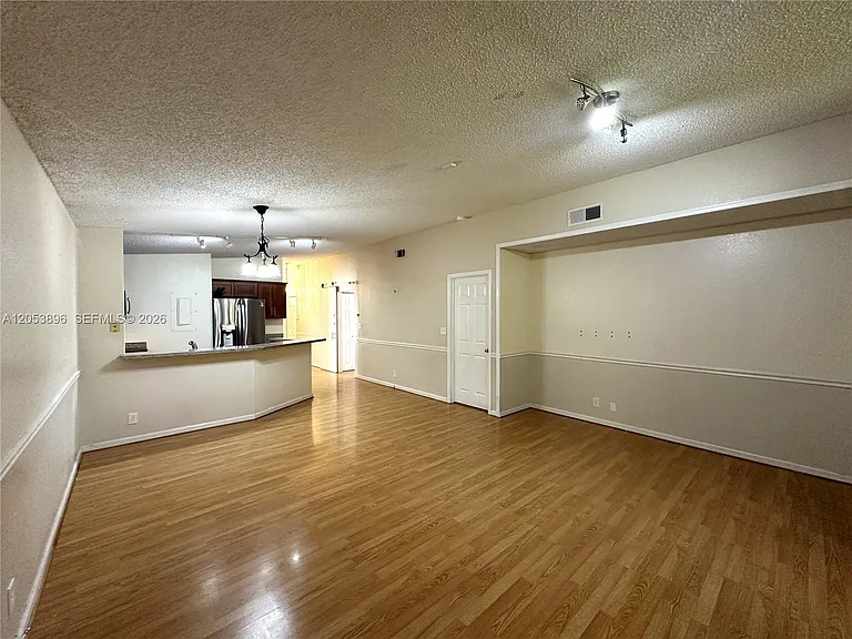 11703 Timbers Way #11703 — Photo 6