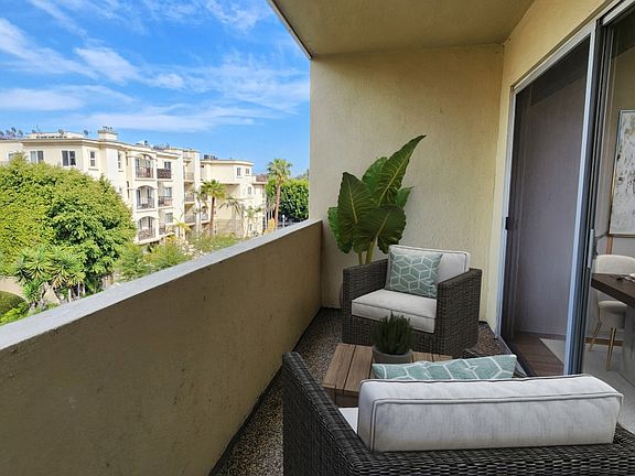 5th image of 1819 Parnell Ave #11