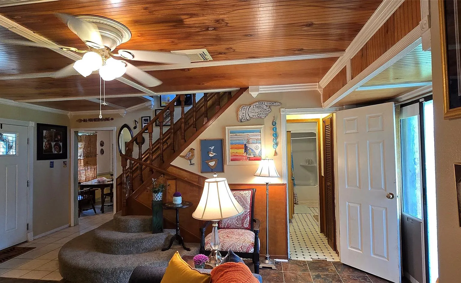 5 bed, 4.0 bath, 2760 sqft, $2,800 — Photo 3